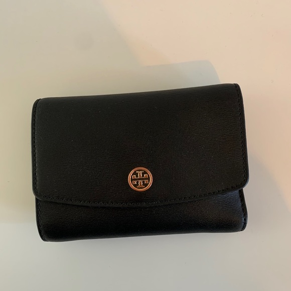 Tory Burch Handbags - Tory Burch wallet